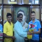 मुख्यमंत्री हेमंत सोरेन ने डेफ क्रिकेट टीम को किया सम्मानित