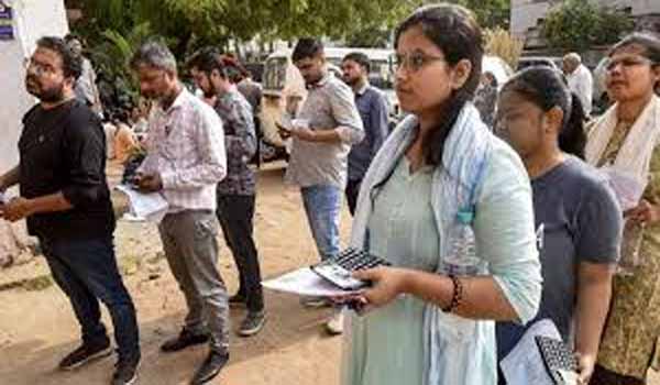 देशभर में शांतिपूर्ण तरीके से संपन्न हुई NEET 2026 परीक्षा, रिकॉर्ड संख्या में अभ्यर्थी शामिल