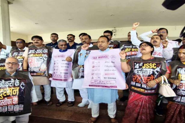 JPSC Student Protest: JPSC धांधली पर सदन से सड़क तक संग्राम