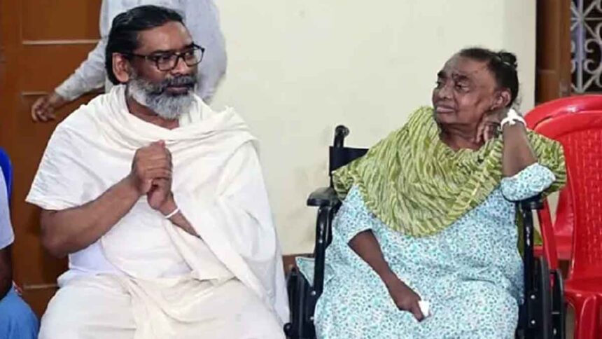 हेमंत सोरेन की मां रूपी सोरेन का निधन, रांची के अस्पताल में ली अंतिम सांस