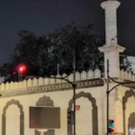 Delhi Race Course Mosque: दिल्ली की ऐतिहासिक रेस कोर्स मस्जिद को खाली करने का नोटिस, बिजली-पानी भी बंद